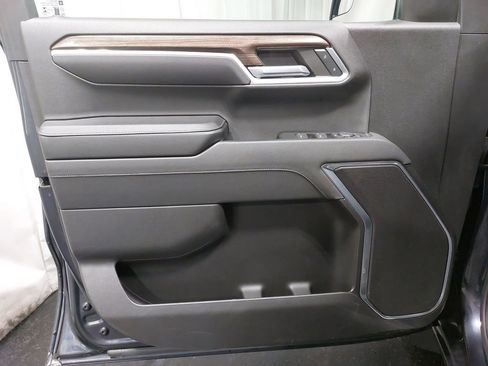 Used 2022 Chevrolet Silverado 1500 LT image 27