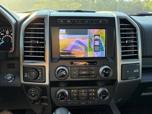 Used 2020 Ford F150 Platinum w/ Equipment Group 701A Luxury AWD/4WD image 19