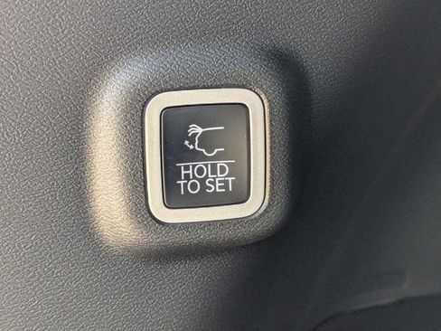 New 2026 Jeep Cherokee Overland image 13