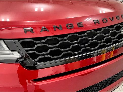 Used 2021 Land Rover Range Rover Evoque R-Dynamic S AWD/4WD image 29