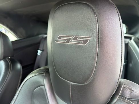 Used 2011 Chevrolet Camaro SS w/ RS Package RWD image 21