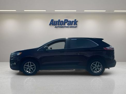 Certified 2022 Ford Edge SEL w/ Convenience Package AWD/4WD image 3