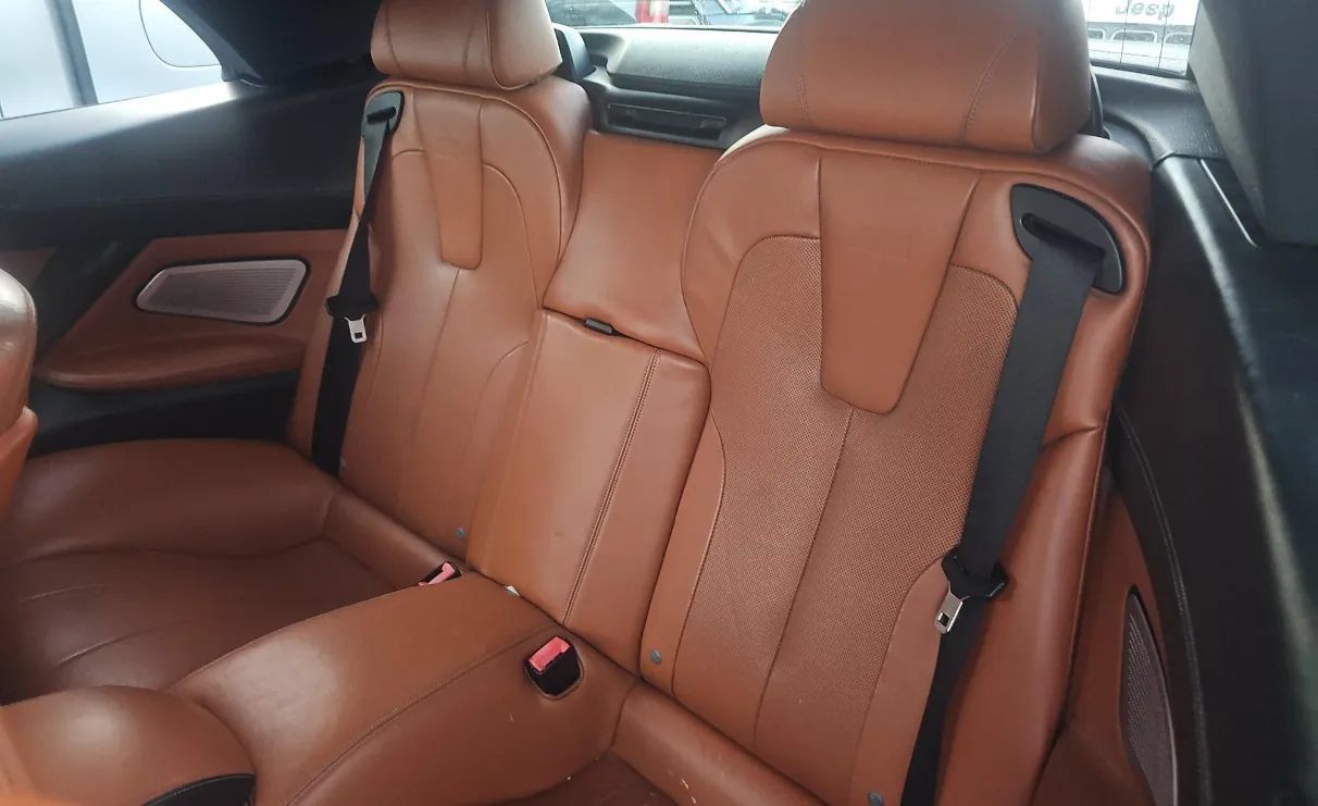 Used 2016 BMW M6 Convertible RWD image 6