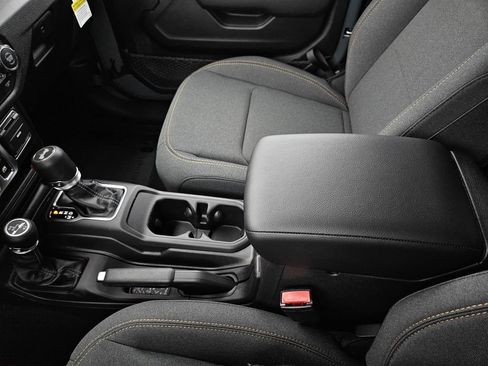 New 2026 Jeep Wrangler Sport AWD/4WD image 25