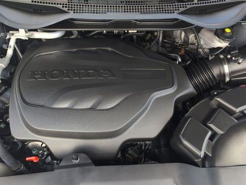 Used 2025 Honda Odyssey Sport-L image 35