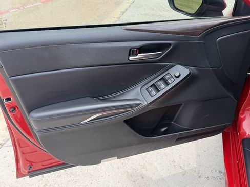Used 2022 Toyota Avalon XLE FWD image 8
