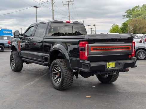 Used 2023 Ford F250 Lariat w/ Lariat Ultimate Package AWD/4WD image 5