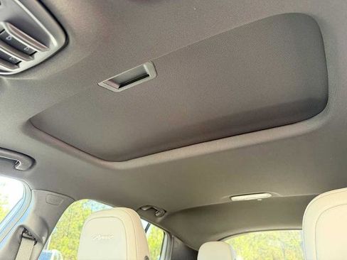 New 2026 Buick Envista Avenir image 21