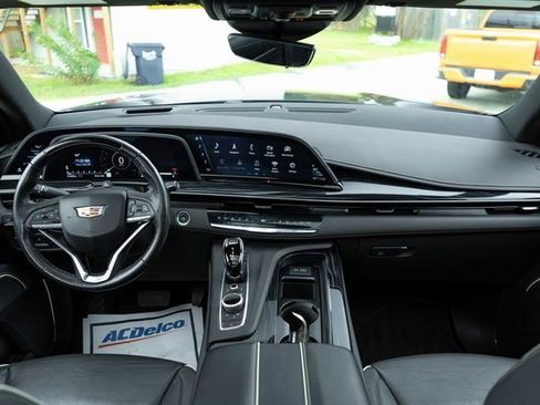 Used 2024 Cadillac Escalade Sport image 15