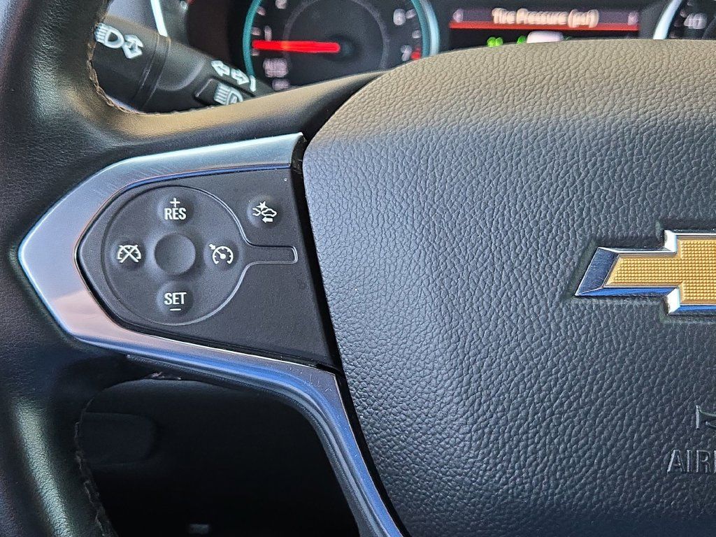Used 2023 Chevrolet Traverse LT AWD/4WD image 22
