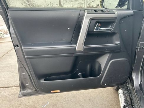 Used 2023 Toyota 4Runner SR5 Premium w/ SR5 Premium Package AWD/4WD image 23