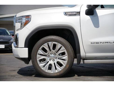 Used 2021 GMC Sierra 1500 Denali w/ Denali Ultimate Package image 12