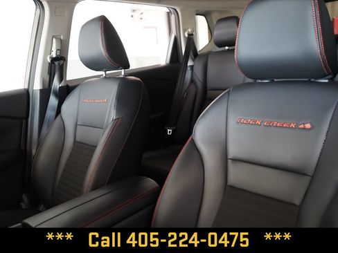 Used 2025 Nissan Rogue SV AWD/4WD image 19