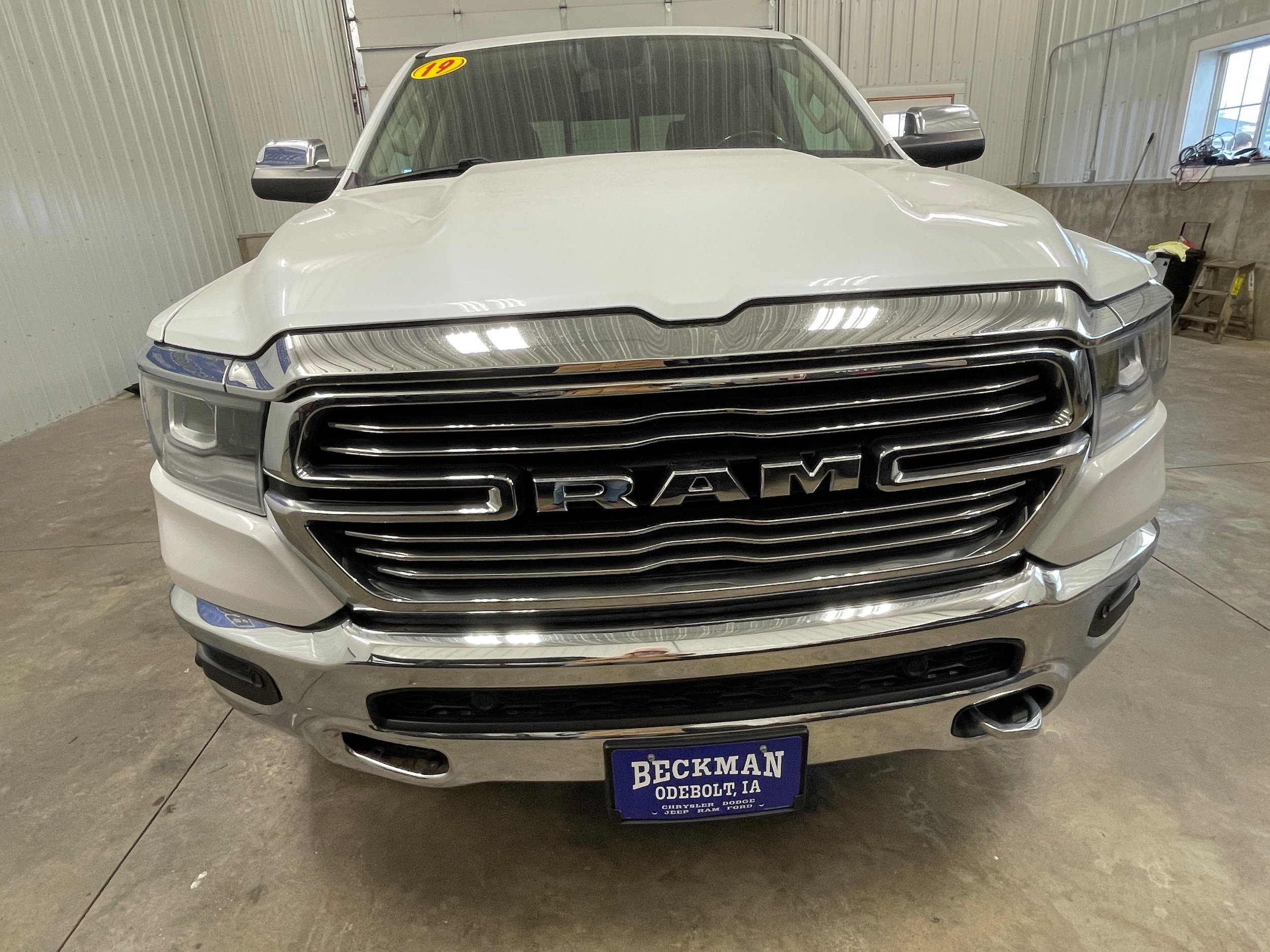 Used 2019 RAM 1500 Laramie AWD/4WD image 8