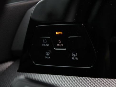 New 2026 Volkswagen GTI SE image 19