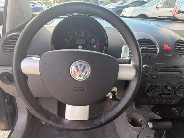Used 2005 Volkswagen Beetle GLS FWD image 9