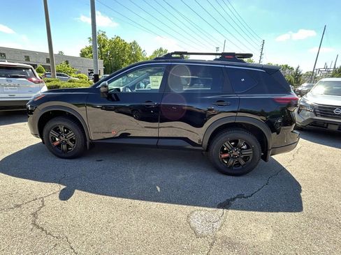 New 2026 Nissan Rogue SV w/ Rock Creek Premium Package AWD/4WD image 4