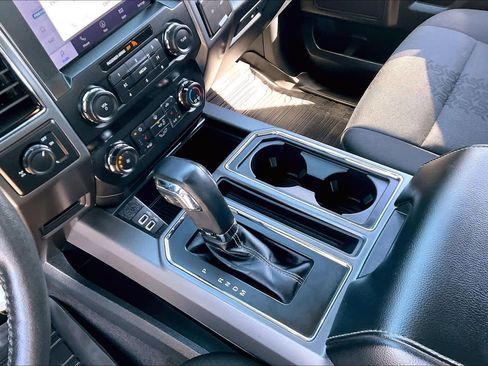 Used 2020 Ford F150 XLT w/ Equipment Group 302A Luxury image 17