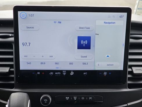 New 2025 Ford Transit 250 Low Roof image 30