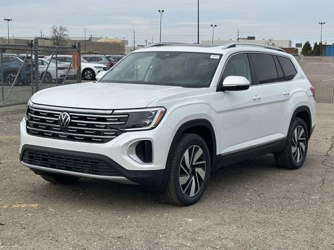 New 2026 Volkswagen Atlas SEL AWD/4WD image 1