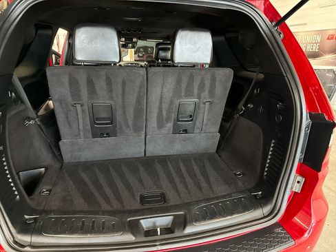 Used 2018 Dodge Durango R/T w/ Technology Group image 43