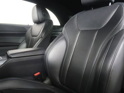 Certified 2025 BMW 430i Convertible RWD image 11