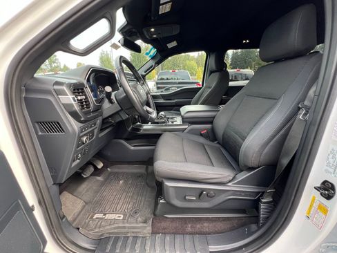 Used 2022 Ford F150 XLT w/ Equipment Group 302A High image 10