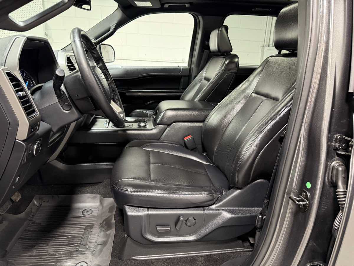 Used 2021 Ford Expedition XLT AWD/4WD image 15