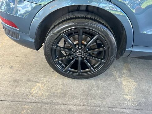Used 2018 Audi Q3 2.0T Premium FWD image 19