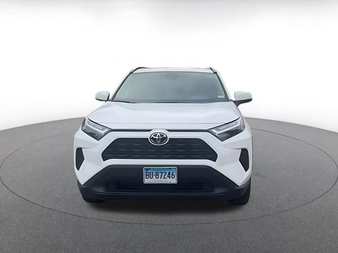 Used 2025 Toyota RAV4 XLE w/ Convenience Package AWD/4WD image 4