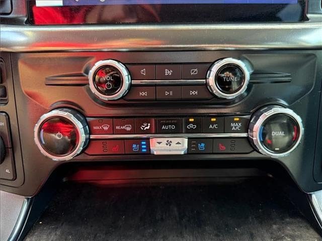 Used 2023 Ford F150 Lariat w/ Equipment Group 502A High AWD/4WD image 33