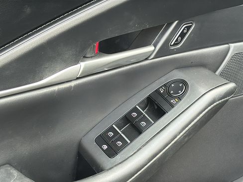 Certified 2023 MAZDA CX-30 AWD 2.5 S w/ Select Package image 11