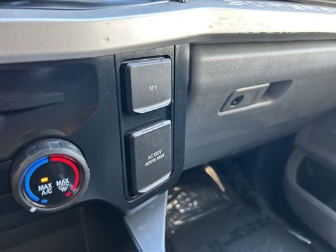 Used 2024 Ford F350 XLT image 49