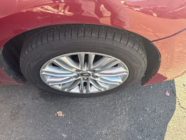 Used 2015 Lexus ES 350 w/ Luxury Package FWD image 6