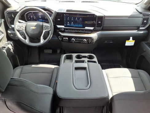 New 2026 Chevrolet Silverado 1500 LT w/ Texas Edition Plus AWD/4WD image 18