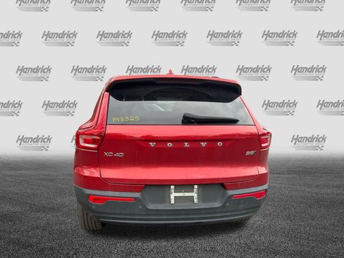 Certified 2023 Volvo XC40 B5 Plus w/ Protection Package Premier image 10