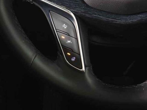 Certified 2022 Cadillac XT5 Premium Luxury image 22