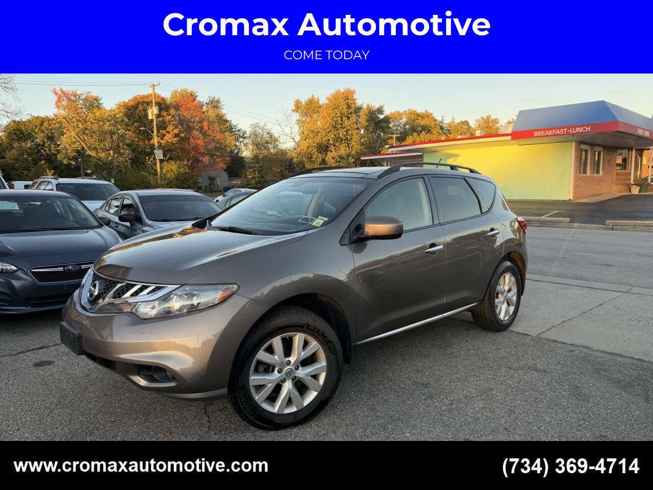Used 2014 Nissan Murano SL w/ Navigation Package AWD/4WD image 1