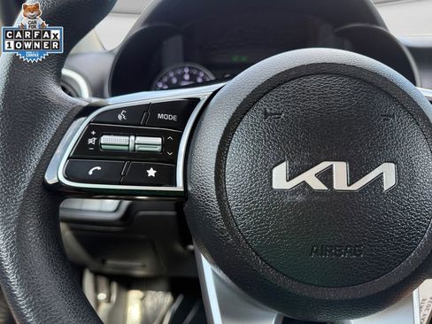 Certified 2024 Kia Forte LXS image 25