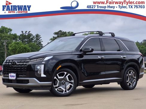 Used 2023 Hyundai Palisade Limited FWD image 1