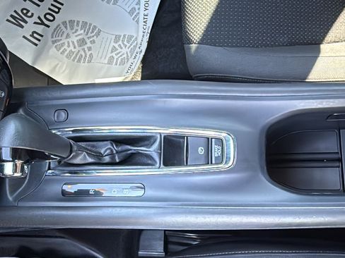 Used 2019 Honda HR-V Sport image 15