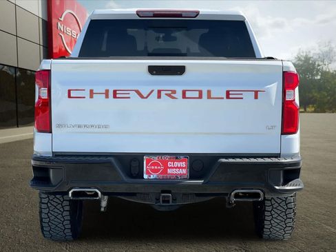 Used 2020 Chevrolet Silverado 1500 LT Trail Boss AWD/4WD image 8