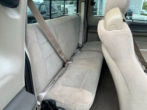 Used 2002 Ford F250 XLT RWD image 16