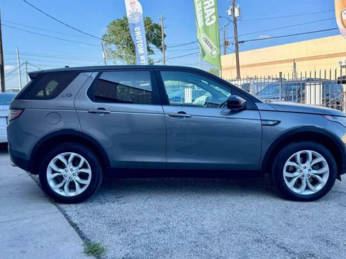Used 2016 Land Rover Discovery Sport HSE image 8