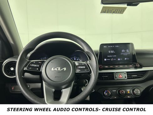 Certified 2024 Kia Forte LXS image 8