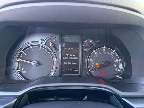 Used 2023 Toyota 4Runner SR5 Premium w/ Moonroof Package AWD/4WD image 16