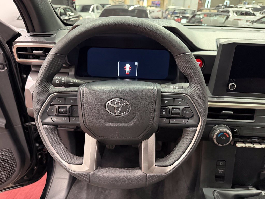Used 2025 Toyota Tacoma TRD Off-Road AWD/4WD image 49
