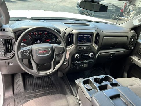 Used 2025 GMC Sierra 2500 Pro AWD/4WD image 23