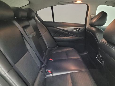 Used 2017 INFINITI Q50 Sport image 19