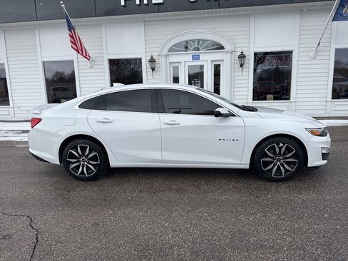 Certified 2021 Chevrolet Malibu RS image 4